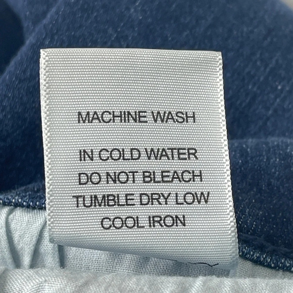 Judy Blue Dark Wash Mid Rise Skinny Fit Jeans‎ Size 24W Stretchy No Distress - Picture 9 of 9